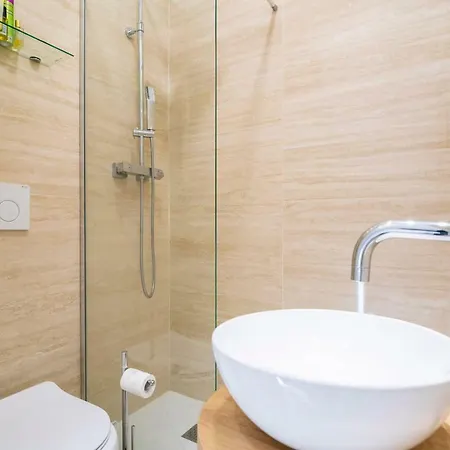 New - Beautiful In A Perfect Location Milano